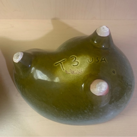 Unique Pair of Glazed Earthy Ceramic Planters - Vintage Tri-Footed Planters - Picture 5 of 14